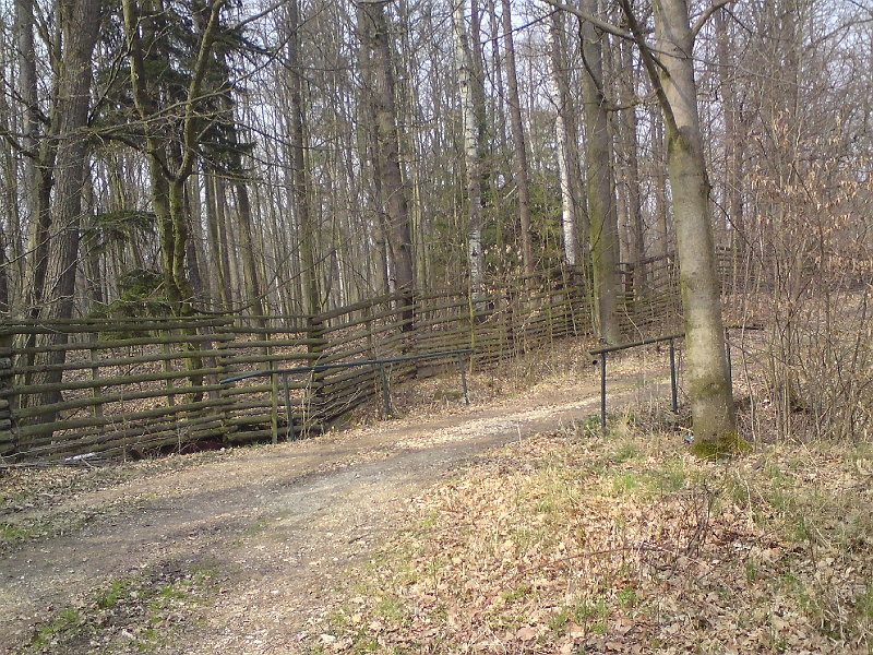 Alba-Trebechovice-18.jpg - Mostek přes Albu úplně vedle obory